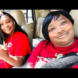 Meet your Posher, Nakia